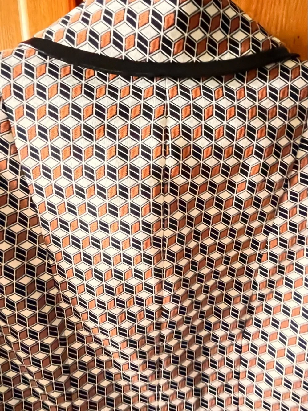 Elie Tahari Geometric Print Blazer in Tan, Black & White